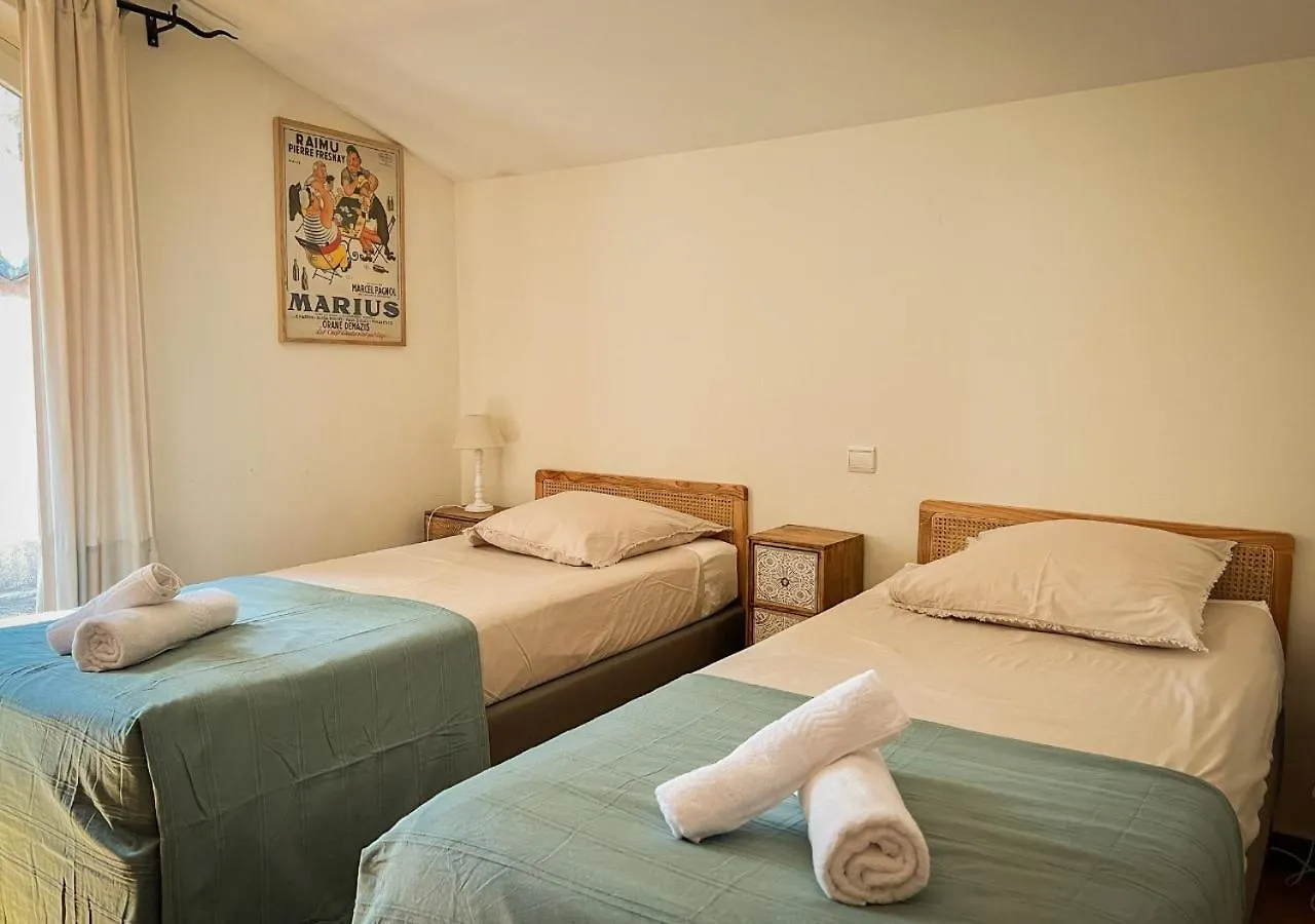 אקס-אן-פרובאנס Villa La Source - Location A Aix En Provence צרפת
